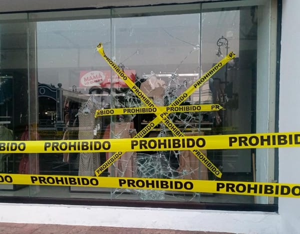 ¡MALANDROS VANDALIZAN POR CUARTA VEZ LA TIENDA DEL SOL!