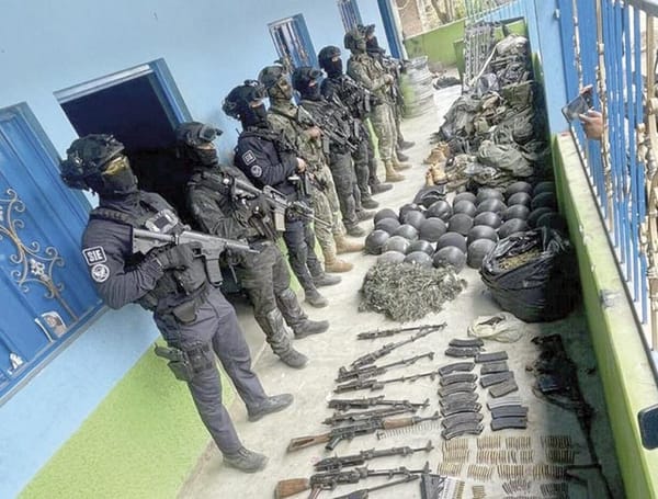 ¡AUTORIDADES ABATEN A 12 CRIMINALES! - EN ENFRENTAMIENTO EN MICHOACÁN