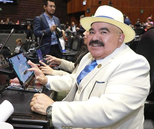 ¡“PREMIAN” A ALOR! - *Le dan el IMSS Bienestar