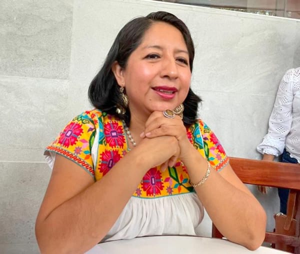 ¡ROSALBA SACA 242 MIL 800 VOTOS!