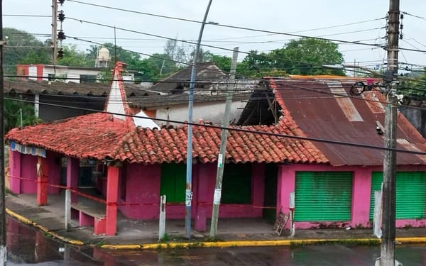 ¡SE CAE CASONA EN MEDELLÍN!