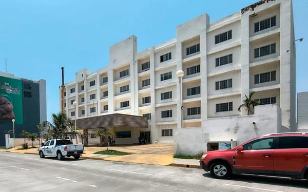 ¡CIERRA HOTEL MISIÓN DE BOCA!