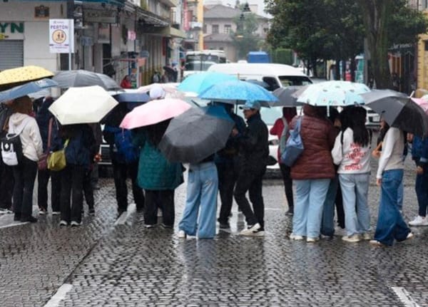 ¡TOMAN LA PREPA JUÁREZ!