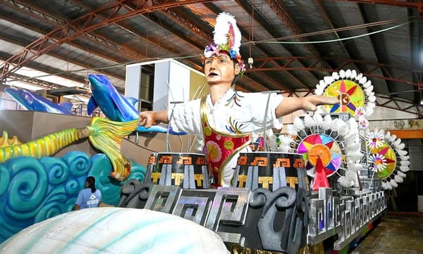 ¡CARRAZOS! - EN EL CARNAVAL