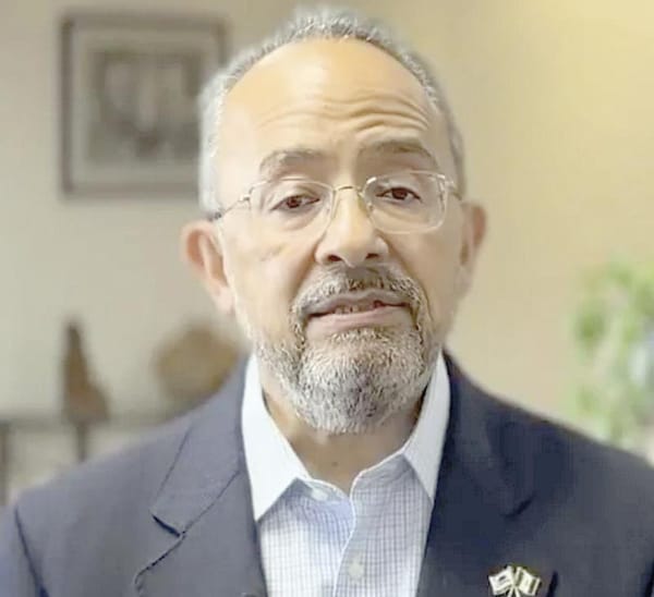 ¡"POCO MENOS" DE 50 INMIGRANTES DETENIDOS EN REDADAS; LA MAYORÍA MEXICANOS! - CÓNSUL DE MÉXICO EN LOS ÁNGELES