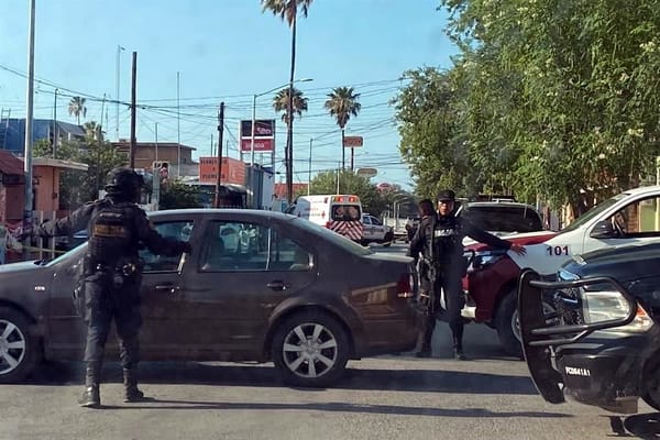 EJECUTAN SECRETARIO DEL AYUNTAMIENTO DE LINARES!