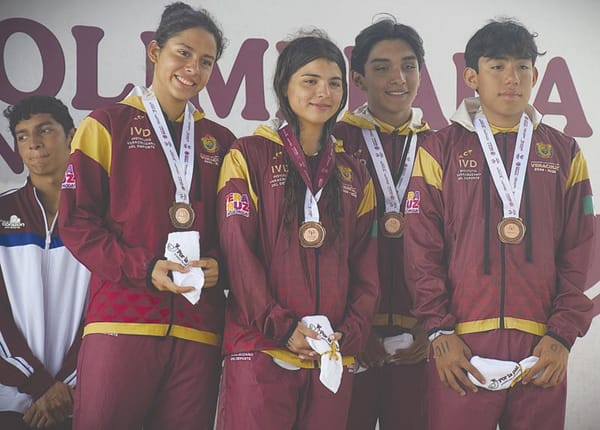 ¡BRONCE EN RELEVOS MIXTOS AGUAS ABIERTAS JUEGOS NACIONALES CONADE!