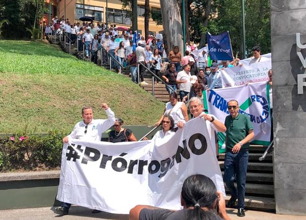 ¡“PRÓRROGA NO”! - ASPIRANTES, ALUMNOS Y ACADÉMICOS PROTESTAN