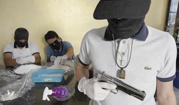 ¡MÉXICO AFIRMA QUE LOS CÁRTELES ESTÁN RECLUTANDO COLOMBIANOS!