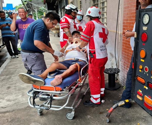¡DOS LESIONADOS DEJA ‘TORTAZO’ EN LA AVENIDA MIGUEL ALEMÁN!