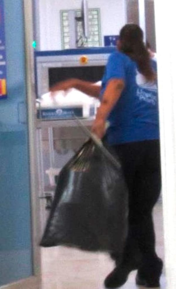 ¡TORMENTA ELÉCTRICA ‘TRONÓ’ EQUIPO DE RAYOS X EN EL AEROPUERTO!