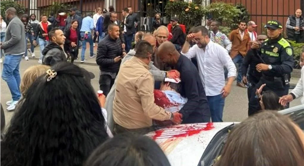 ATACAN ASPIRANTE A LA PRESIDENCIA DE COLOMBIA!