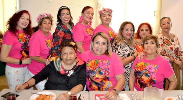 DAMAS REALIZAN LOTERÍA