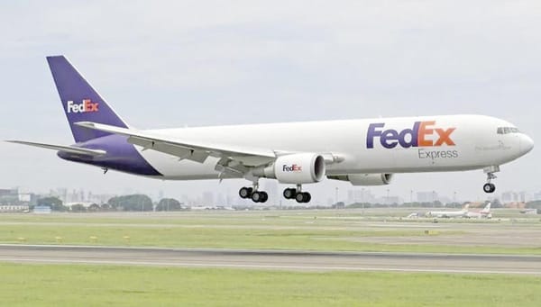 ¡APLAUDEN CARGUERAS ACCIONES DE TRUMP CONTRA MÉXICO!