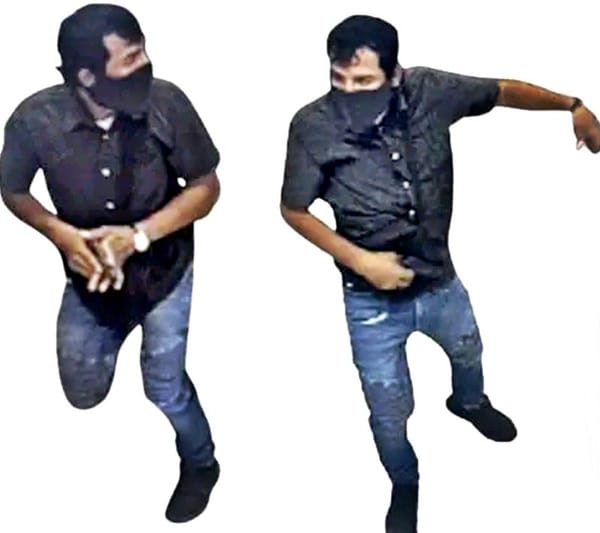 ¡MALANDRO CON PISTOLÓN GOLPEA A SUS VÍCTIMAS!