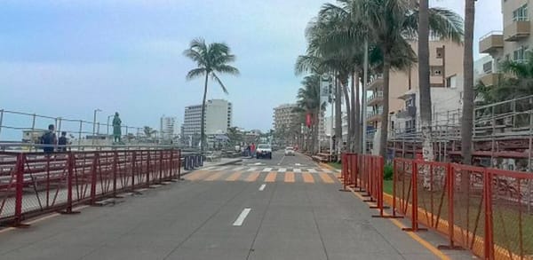 ¡RECOGEN OCHO TONELADAS DE BASURA!