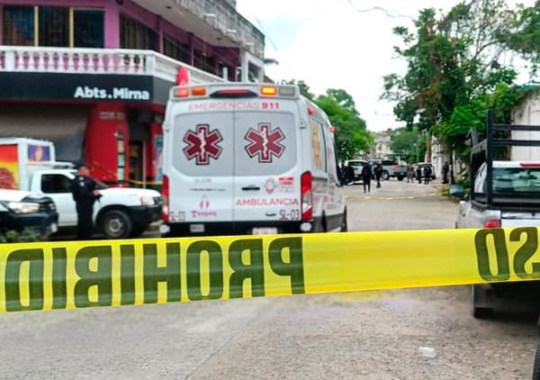 ¡ASESINAN A TRABAJADOR DE TERMOELÉCTRICA EN TUXPAN! - LUIS ÁNGEL DE 23 AÑOS FUE EJECUTADO FRENTE A SU MAMA