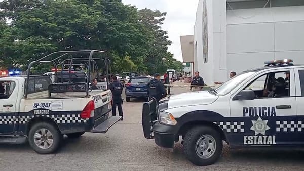 ¡MATAN A MILITAR EN HOSPITAL DE TUXPAN!