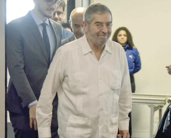 ¡LLEGA CANCILLER DE LA FUENTE A RÍO PARA LA CUMBRE DE LOS BRICS!