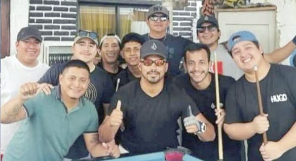 ¡ATAQUE ARMADO DEJA AL MENOS DIEZ MUERTOS EN BILLAR DE ECUADOR!