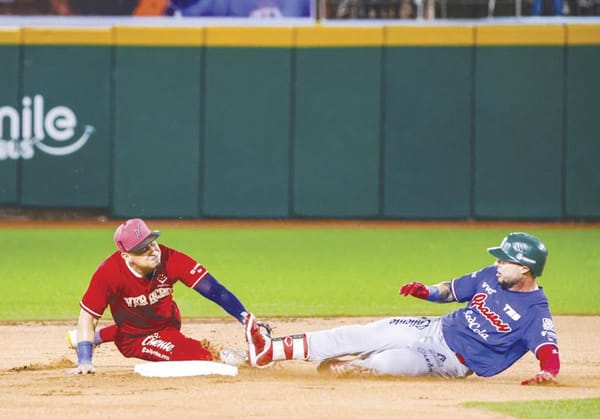 ¡EL ÁGUILA 10-4 A LEÓN Y ASEGURA SERIE!