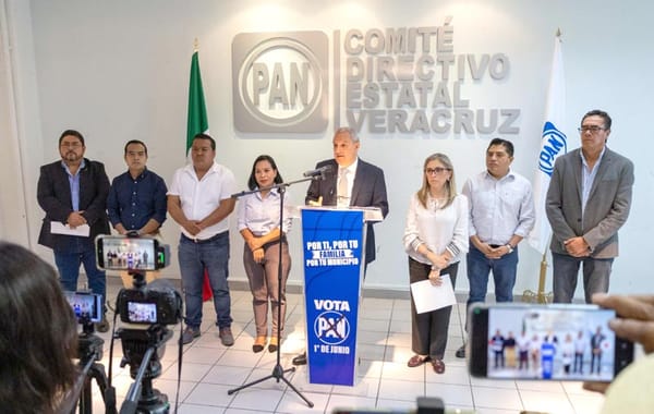 ¡NI LAS PLACAS! - ÁNDALE