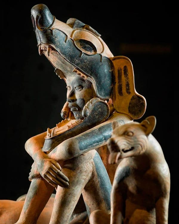 ¡ESTÁ EN BÉLGICA! - Una de las figuras prehispánicas y arqueológicas más bellas del mundo y es de Veracruz