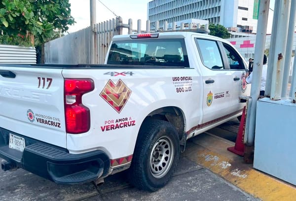 ¡EVACUAN EL IMSS POR CONATO DE INCENDIO!