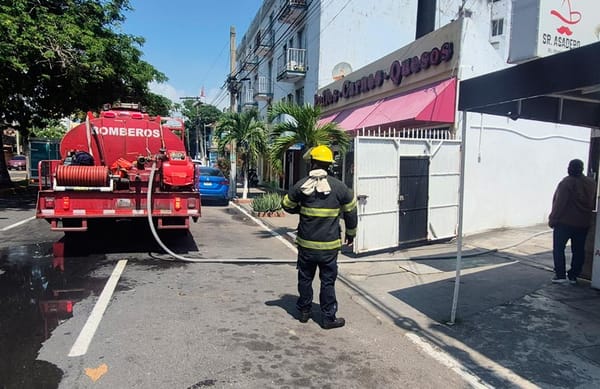¡INCENDIO EN EL ‘POLLO FELIZ’!