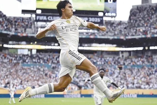 ¡POR LA MÍNIMA REAL MADRID SACA BOLETO FRENTE A LA JUVE!