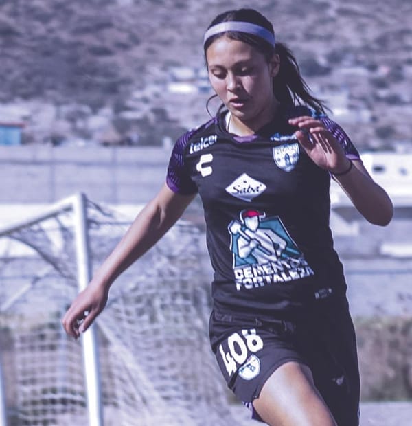 ¡REGINA SIMONNE ES PROMOVIDA POR LAS TUZAS DEL PACHUCA!