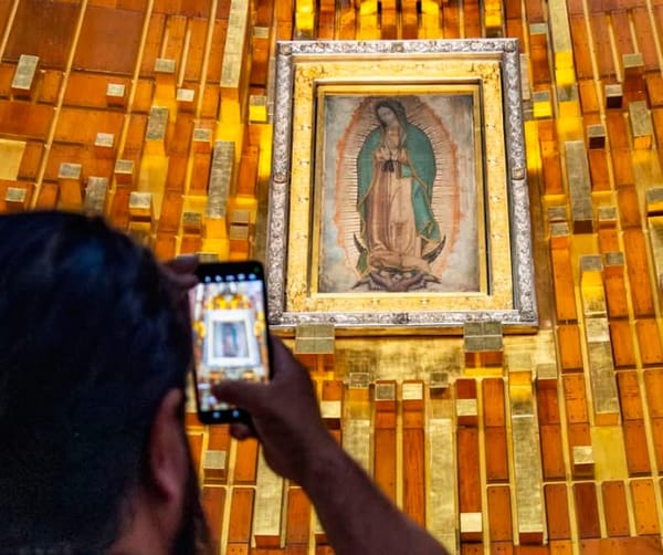 ¡SACAN RÉPLICA DE LA TILMA!