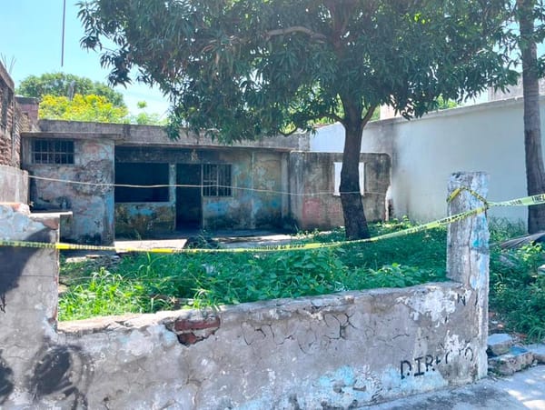 ¡MUERE ‘EL CHILANGO’ EN LA COLONIA MANANTIAL! - LO ENCONTRARON EN UNA VIVIENDA ABANDONADA