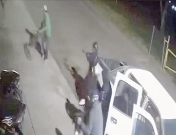 ¡COMANDO ASESINA A OCHO PERSONAS EN BAR DE GUANAJUATO!