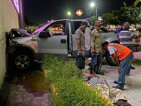 ¡CARAMBOLA EN LA AVENIDA RAFAEL CUERVO!