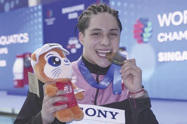 ¡DE PURO ORO! - *Osmar Olvera logra vencer a los Chinos en el Trampolín de 3 metros y el Campeón del Mundo el Oro en Singapur