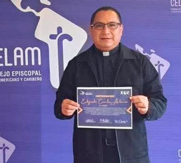 ¡MURIÓ SACERDOTE! - SU CAMIONETA FUE ARRASTRADA POR LA CORRIENTE DE UN ARROYO