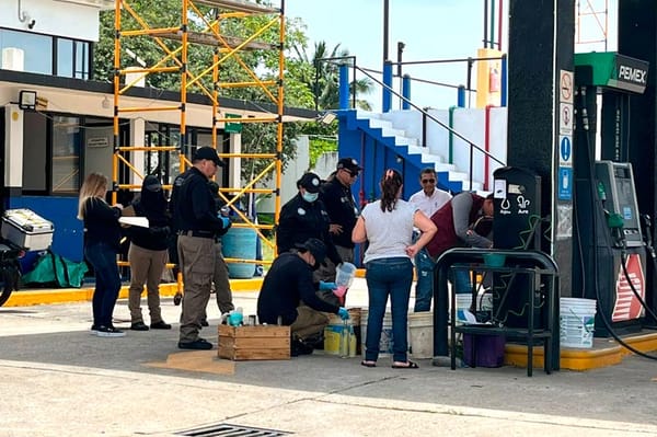 ¡FGR INSPECCIONA GASOLINERA EN COATZACOALCOS!