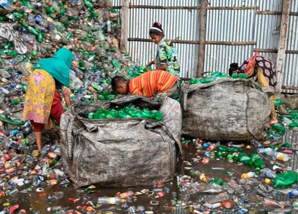 ¡‘BAJA’ POBREZA, PERO SE DISPARAN REZAGO EDUCATIVO Y CARENCIAS EN SALUD!