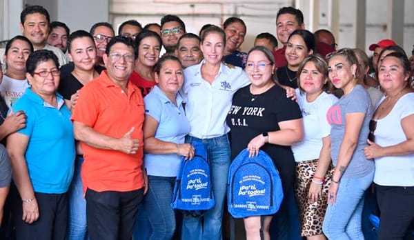 ¡KITS ESCOLARES A LA CHAVIZA!