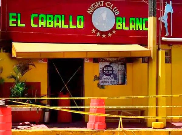 ¡SEIS AÑOS DE “CABALLO BLANCO”!