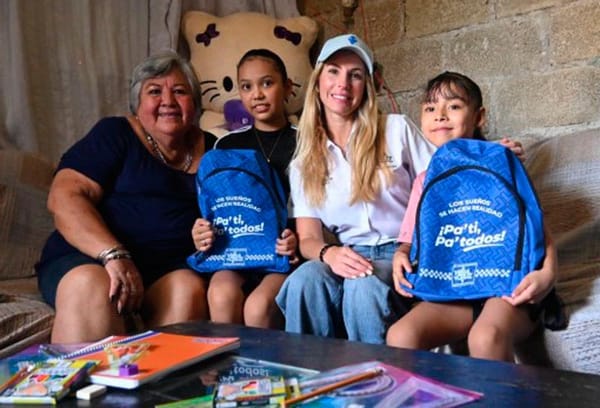 ¡PATY ENTREGARÁ 45 MIL KITS ESCOLARES A NIÑOS!