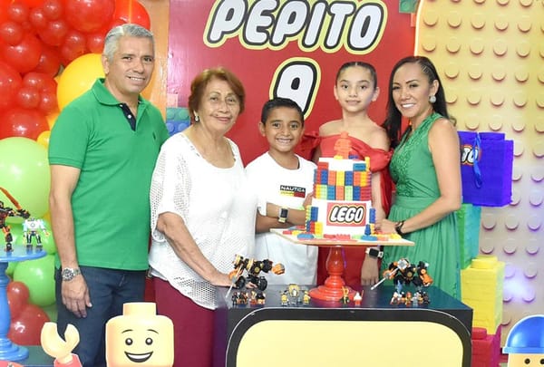 CONSIENTEN A PEPITO EN SU CUMPLEAÑOS
