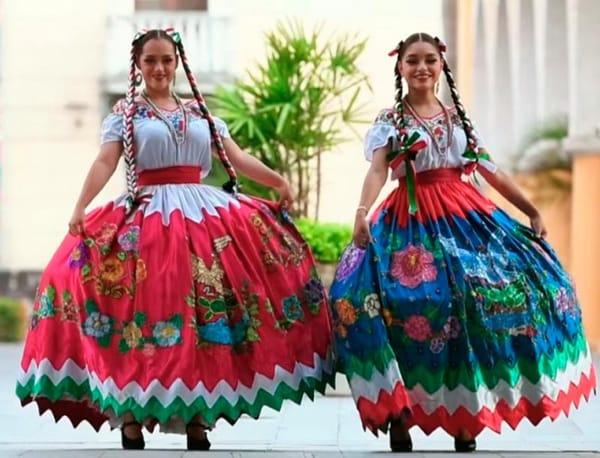 ¡POZOLIZA Y TAMALIZA! - *En el Zócalo de Veracruz