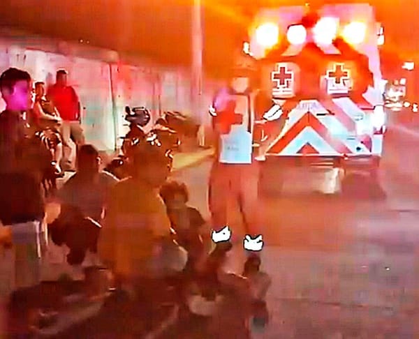 ¡ABUELITA TERMINÓ PASEO EN URGENCIAS!