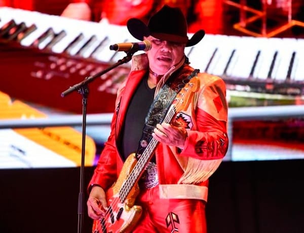 ¡BRONCO LLENA EL WTC!