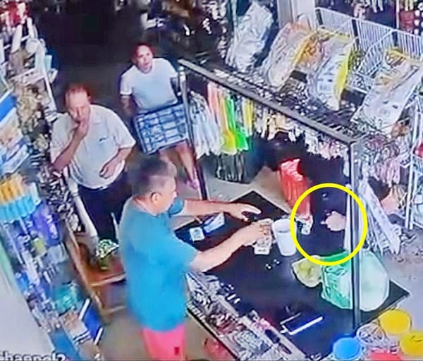 ¡EMPISTOLADO AGREDE A CLIENTES Y ESCAPÓ CON DINERO DE LAS VENTAS!