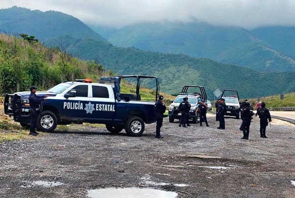 ¡CUERPO EMBOLSADO EN LA AUTOPISTA DE MALTRATA!