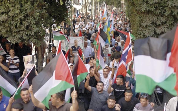 ¡LOS PALESTINOS CELEBRAN EL RECONOCIMIENTO DE SU ESTADO! - “NO QUEREMOS PALABRAS, QUEREMOS ACCIONES”, PALESTINOS