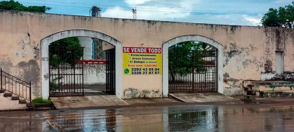 ¡VENDEN FERROCARRILES! - “FOR SALE”